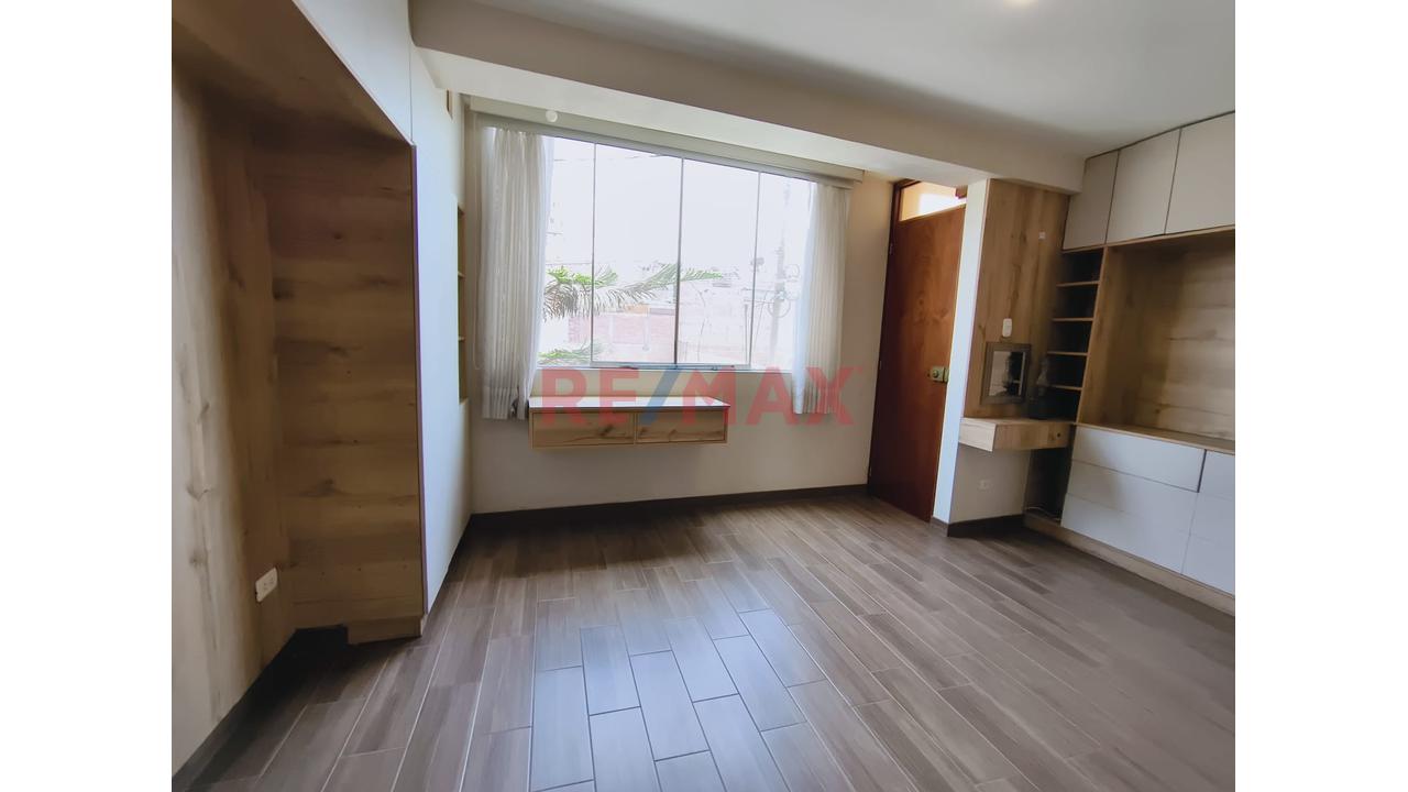 🏡🔥 ¡Vive A Lo Grande! Dúplex De 3 Dormitorios + Cochera En Puente Piedra - 14