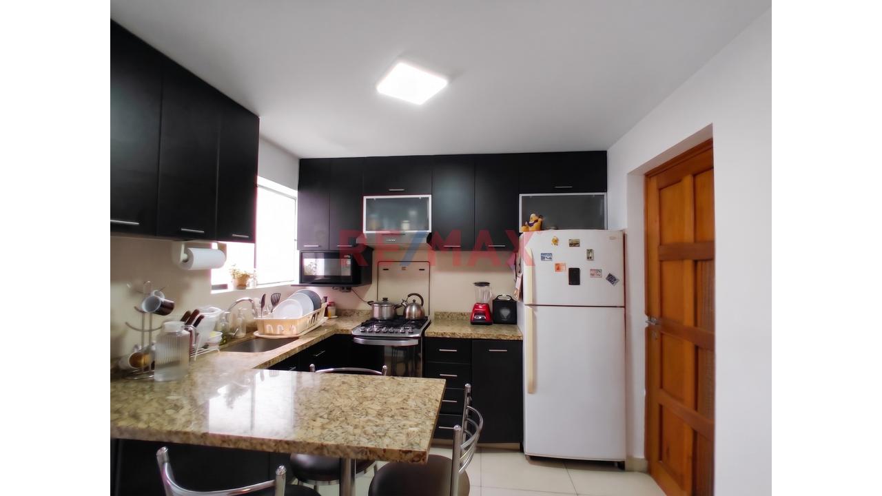 Venta De Amplio Departamento Duplex En San Borja – Av. Velasco Astete Cerca Al Pentagonito + Estacionamiento - 4
