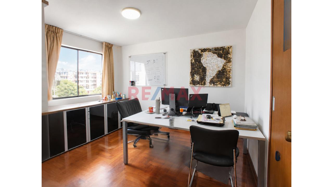 Venta De Amplio Departamento Duplex En San Borja – Av. Velasco Astete Cerca Al Pentagonito + Estacionamiento - 7