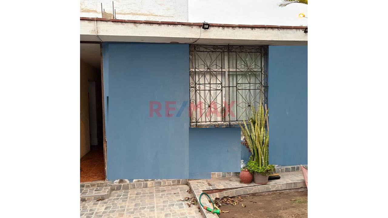 Vendo Casa En Esquina, Zona Mas Comercial De Chorrillos - 5