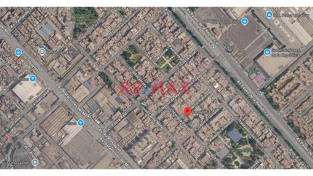 Vendo Casa En Esquina, Zona Mas Comercial De Chorrillos - 1