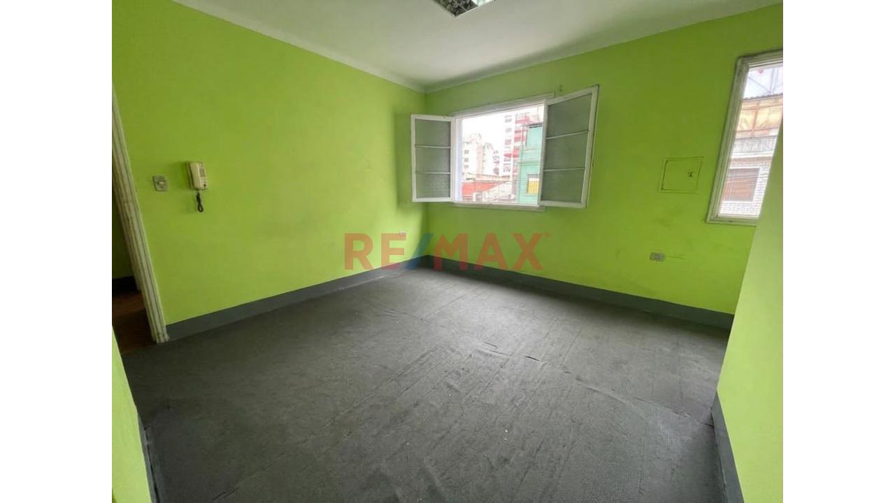 Venta De Departamento De 95 Mts Con Ingreso Independiente — Cercado De Lima - 3