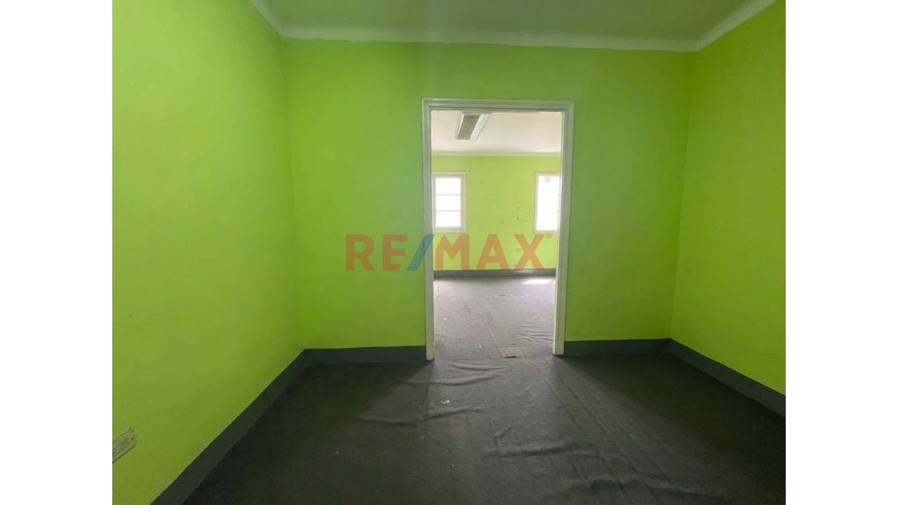 Venta De Departamento De 95 Mts Con Ingreso Independiente — Cercado De Lima - 9