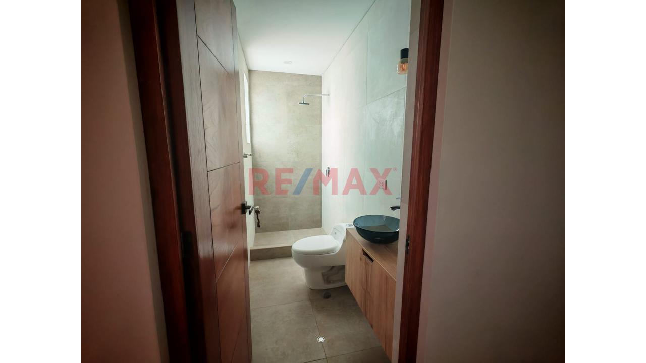 Se Vende Hermoso Departamento En Segundo Piso Con Vista A La Campiña - Huaranguillo — foto 9