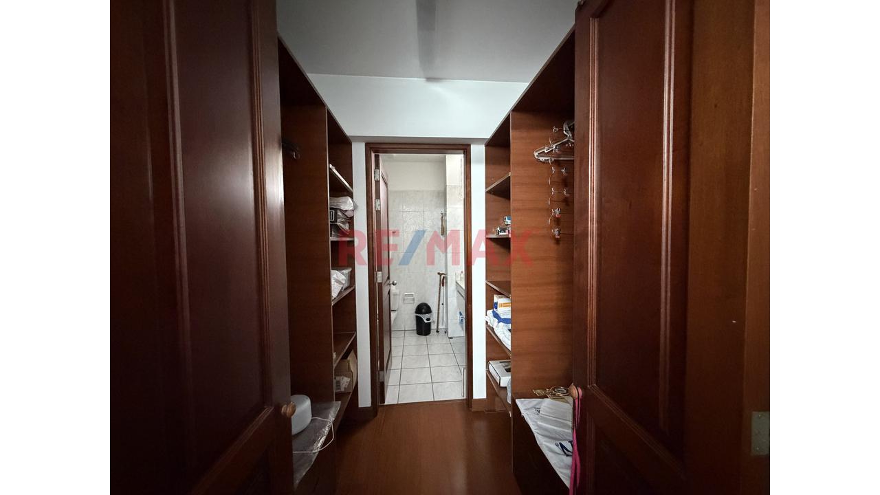 Se Alquila Departamento En Surco - 14