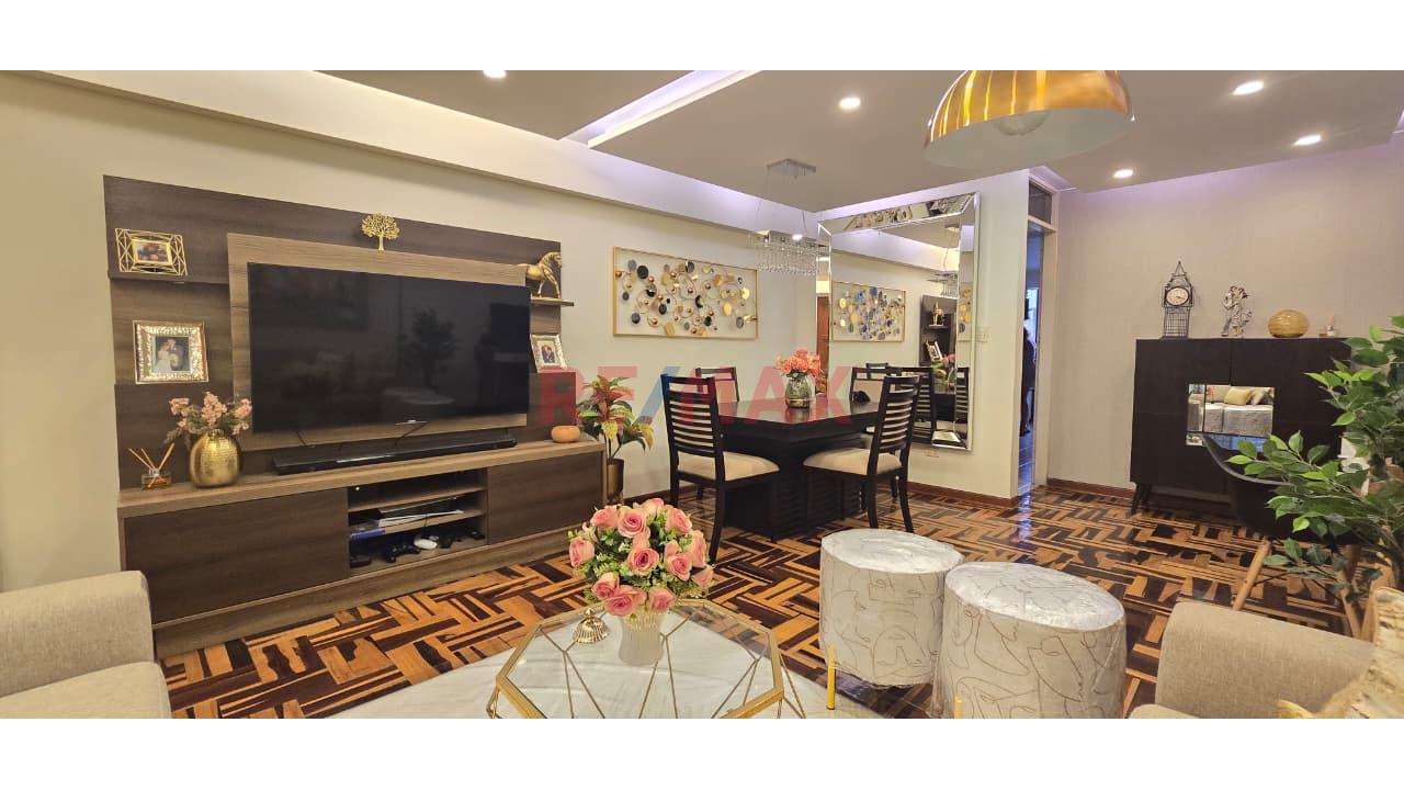 Venta De Flat: Excelente Distribución Y Conservacion - Vivienda O Inversión — foto 2