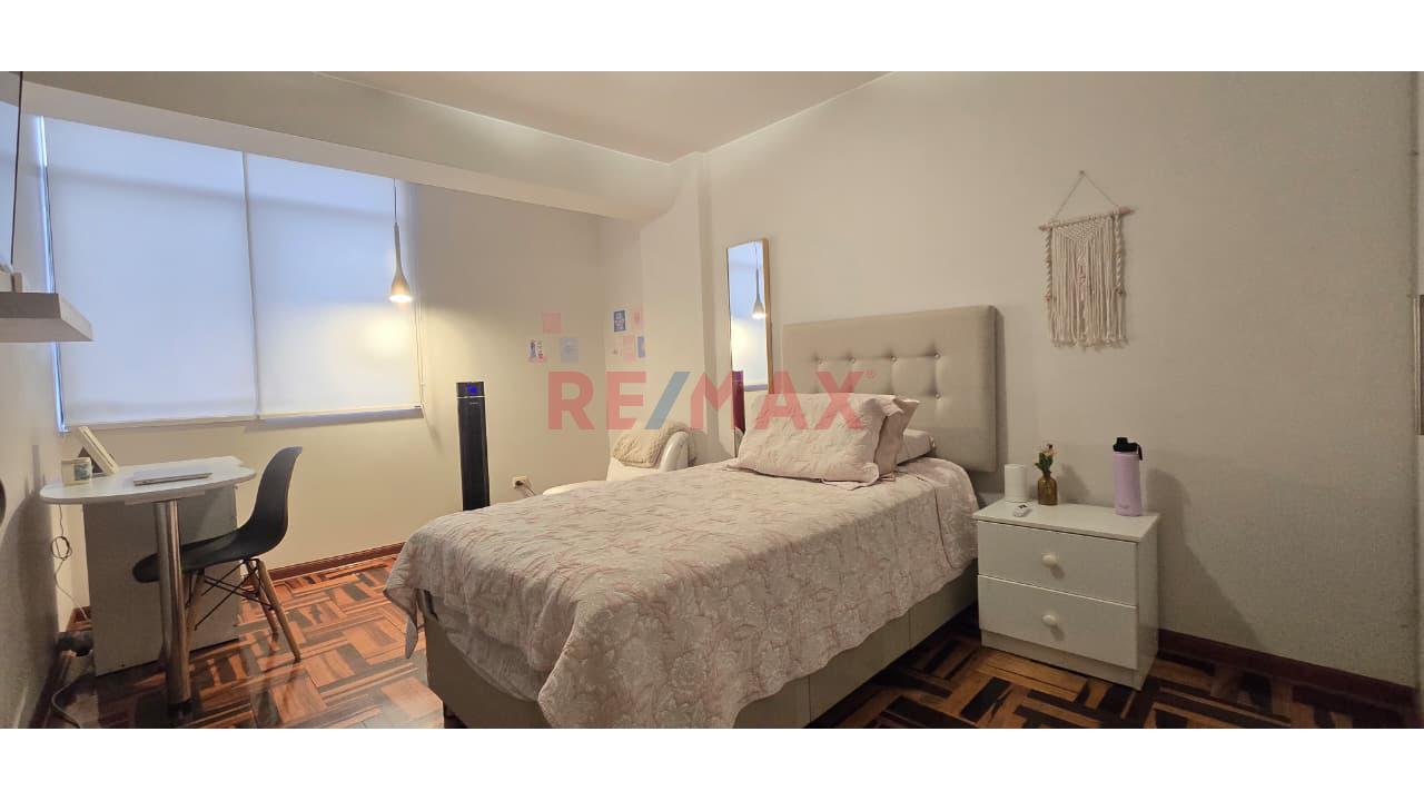 Venta De Flat: Excelente Distribución Y Conservacion - Vivienda O Inversión — foto 13
