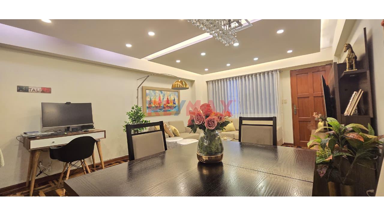 Venta De Flat: Excelente Distribución Y Conservacion - Vivienda O Inversión — foto 4