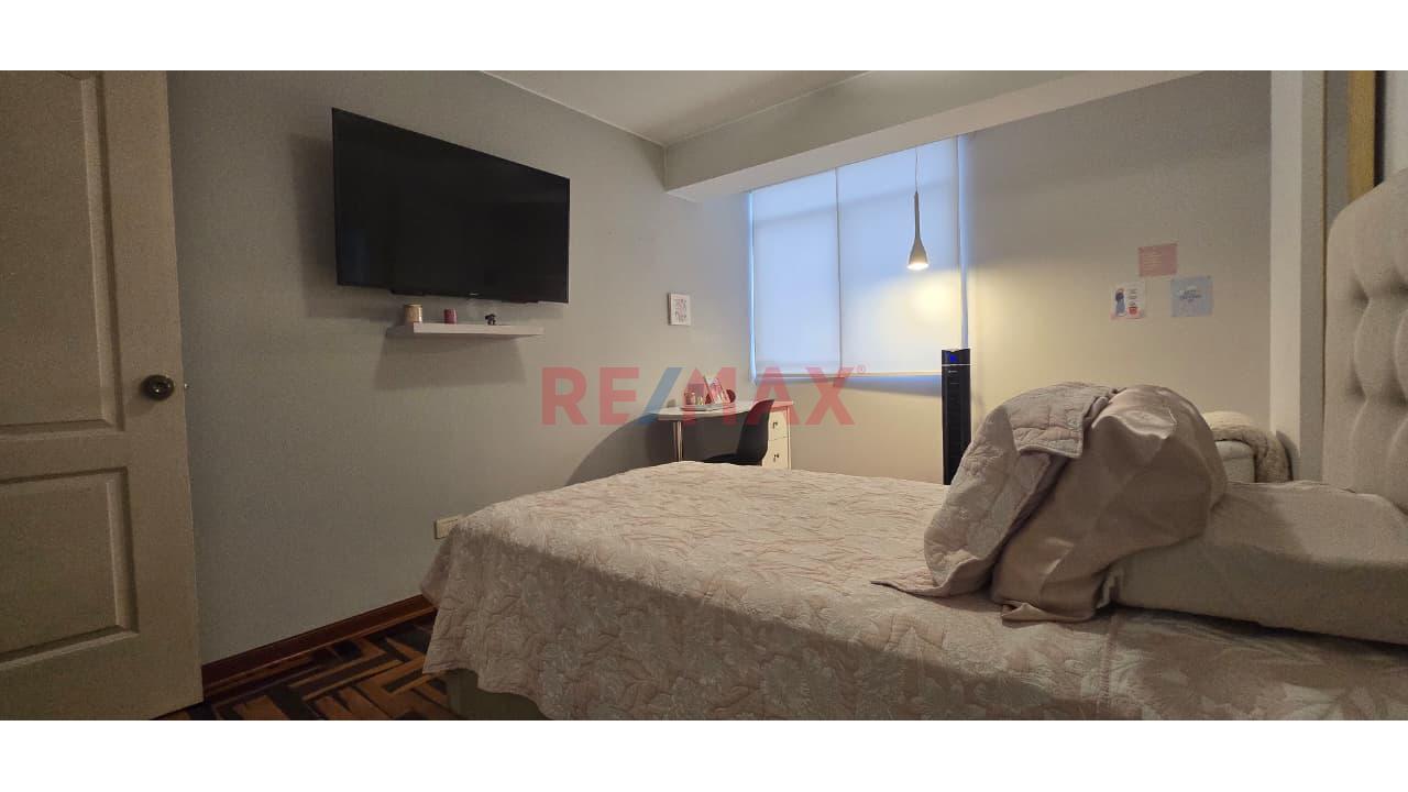 Venta De Flat: Excelente Distribución Y Conservacion - Vivienda O Inversión — foto 11