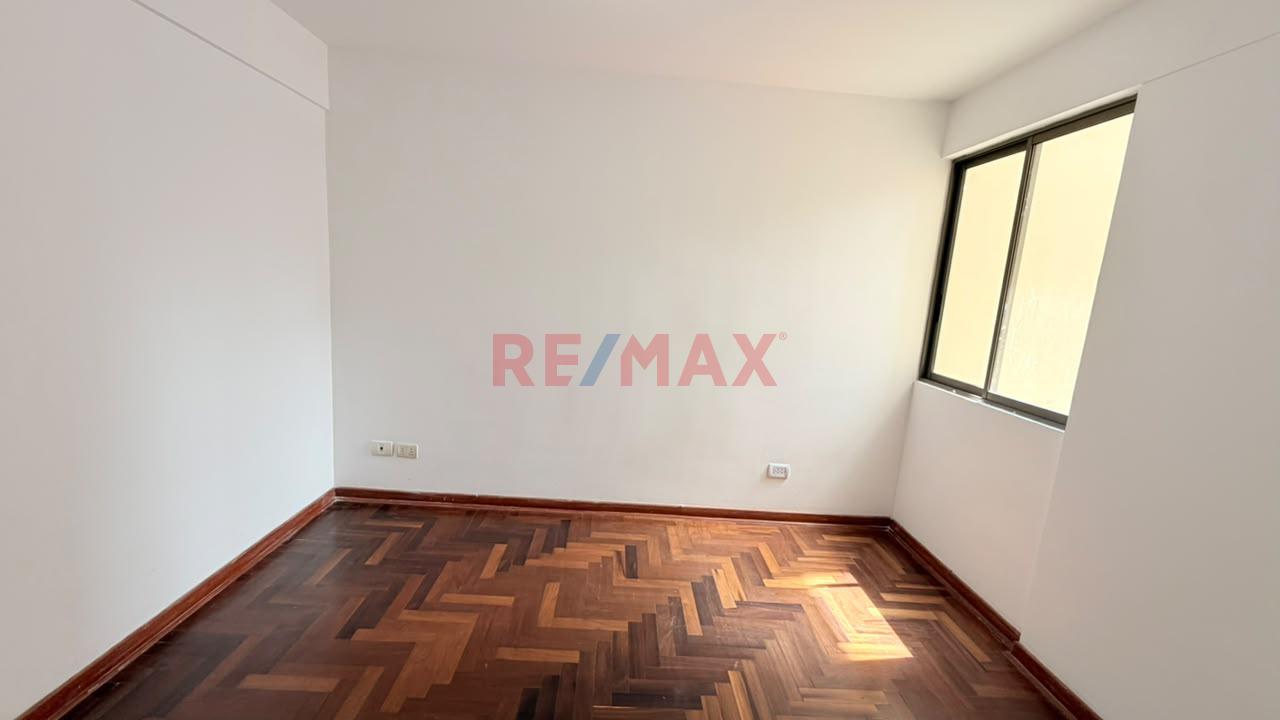 🏡 Departamento Flat De 76 M² Jesus Maria Con Excelente Ubicación Y Conectividad — foto 2