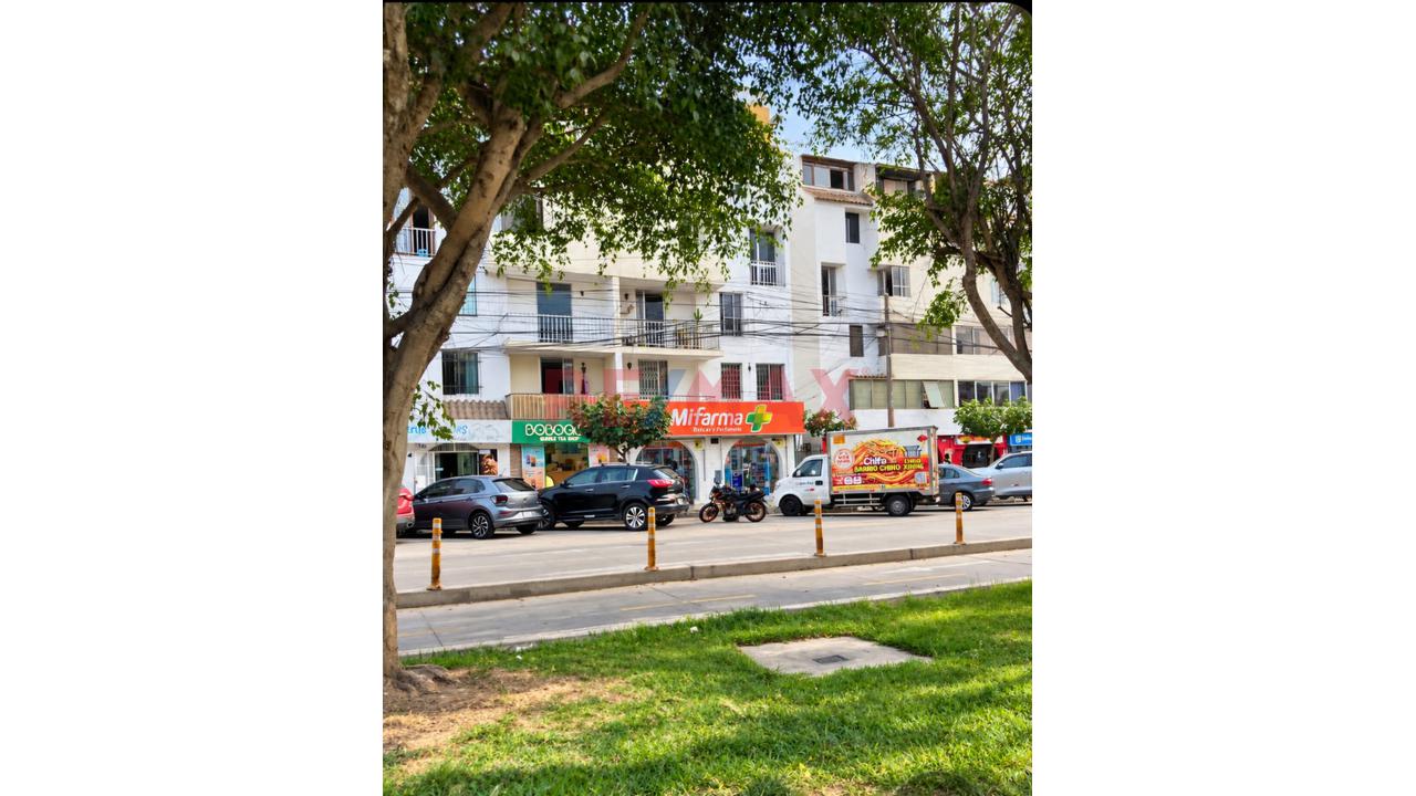 Surquillo, Los Sauces, Alquiler De Departamento De 2 Dormitorios - 1