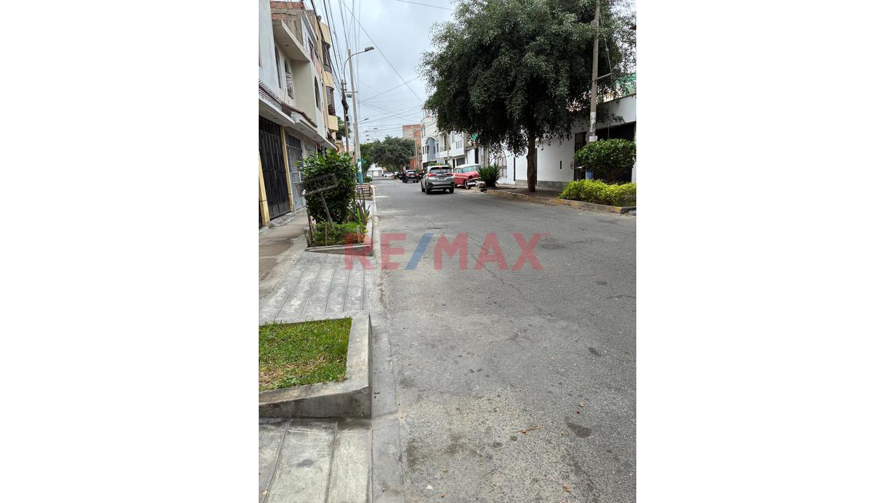 Venta De Departamento En Chorrillos - 83 M2 - 3 Dormitorios - 2