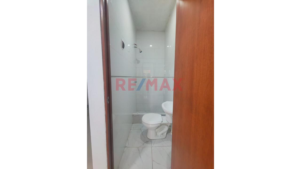 Local Comercial - A Pasos De La Av Brasil - 9