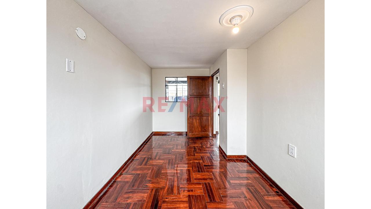 Minidepartamento En Alquiler En Avenida Venezuela - 9