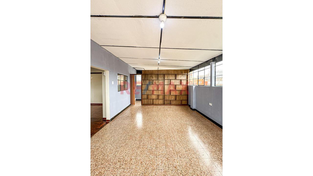 Minidepartamento En Alquiler En Avenida Venezuela - 8