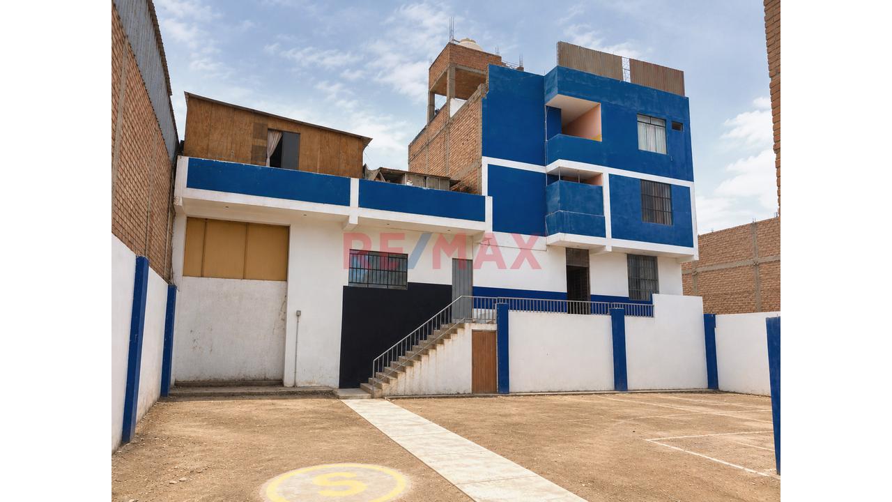 Venta De Hotel En La Avenida Lomas De Carabayllo✅ - 1