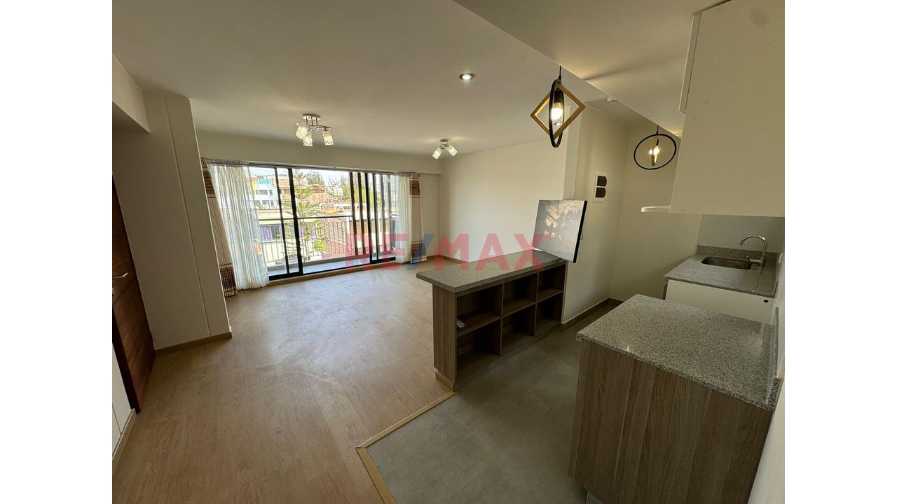 Alquiler De Departamento Semi Estreno En Cayma — foto 7