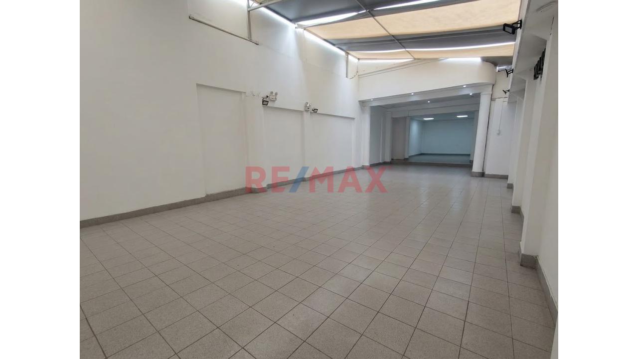 Local Comercial Estratégico Con Potencial De Crecimiento En Californa - 5