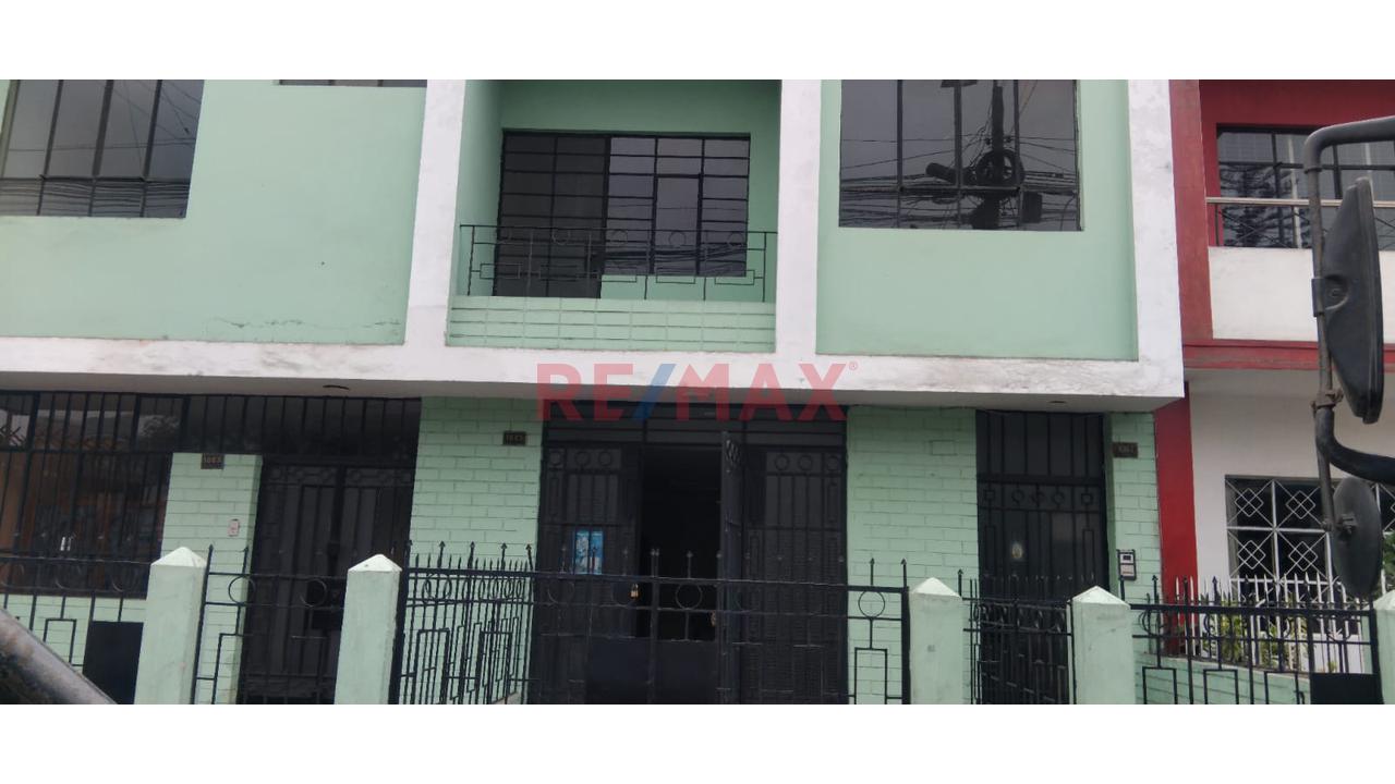Oportunidad Inversionistas Se Vende Centrica Casa En Av. Alcazar, Rimac - 2