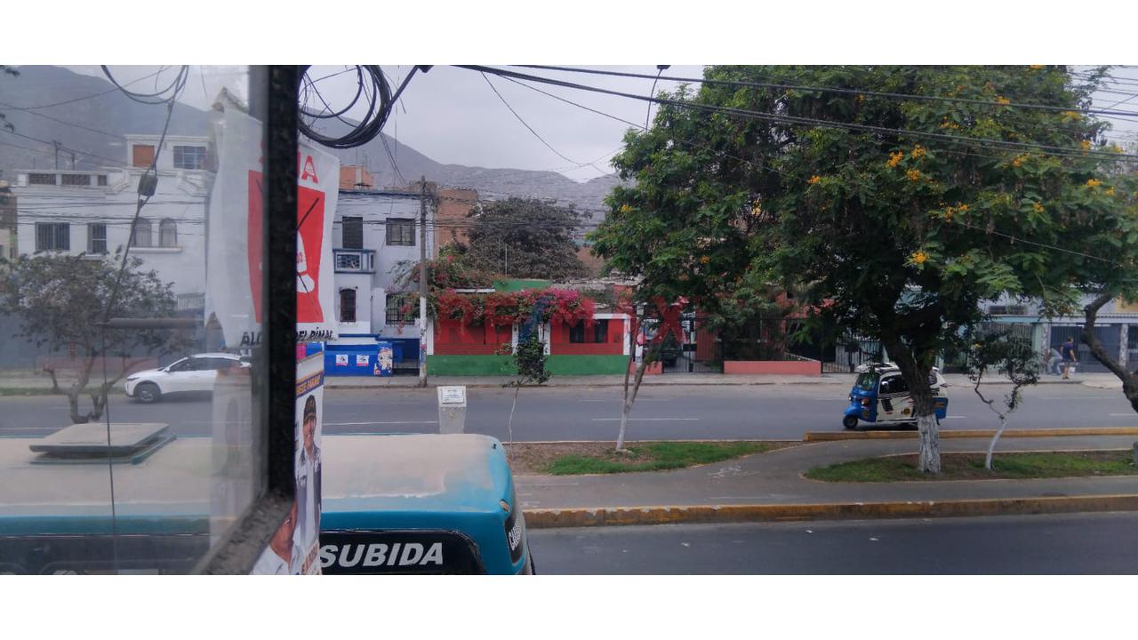 Oportunidad Inversionistas Se Vende Centrica Casa En Av. Alcazar, Rimac - 4