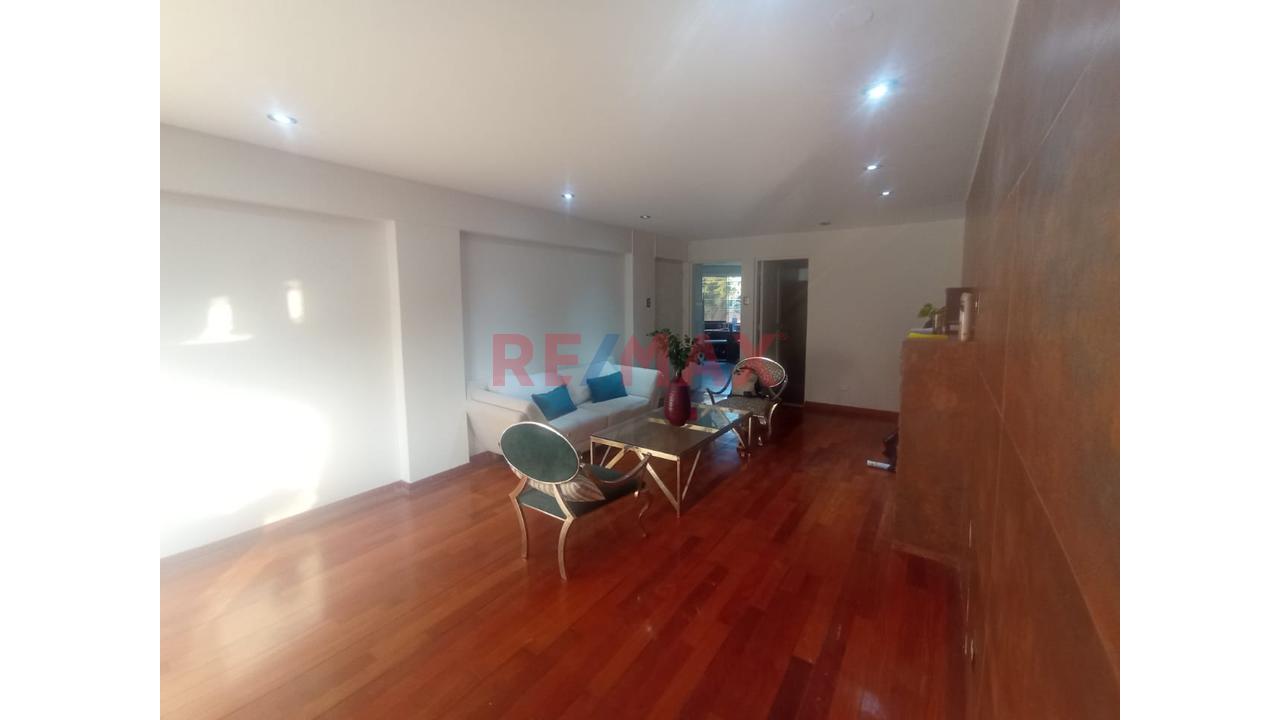 Vendo De Departamento – Urb. La Estancia De La Rinconada Baja — foto 7
