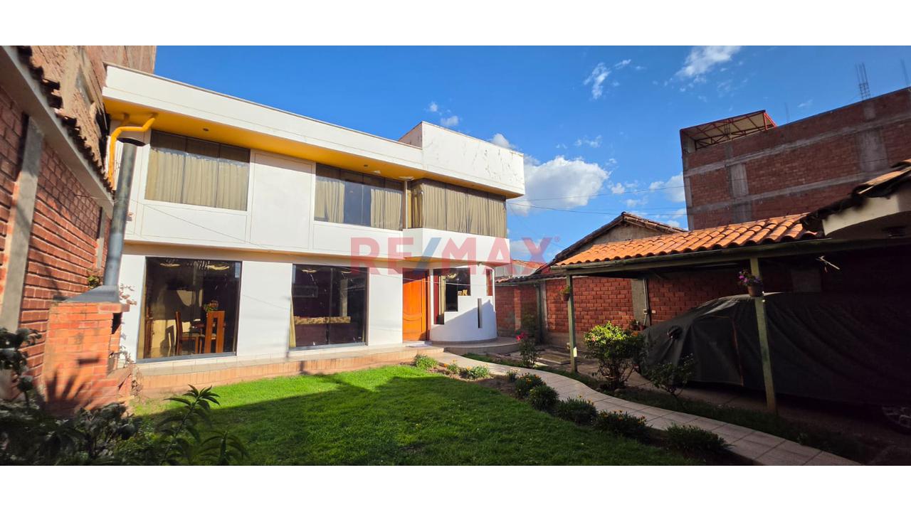 Venta Exclusiva | Residencia En Larapa — foto 2