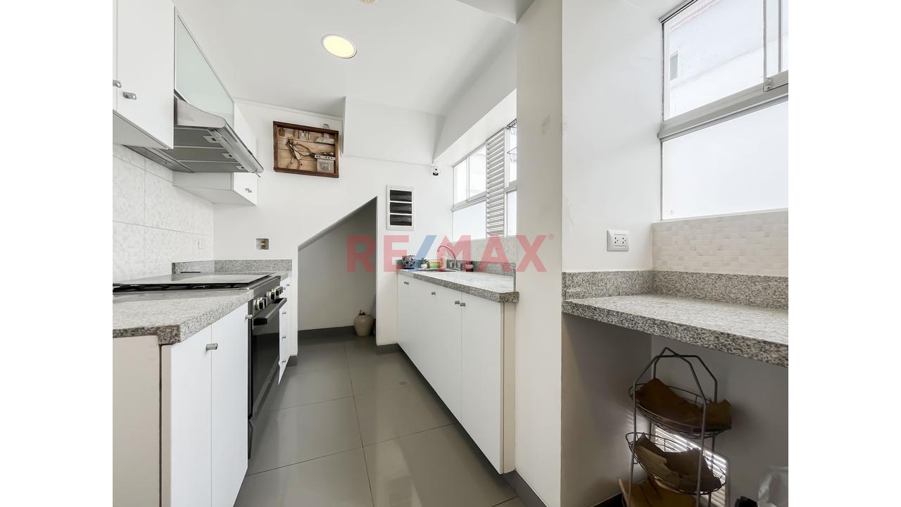 Se Vende Amplio Dúplex De 177 M² Frente Al Parque Paitití En Manco Ii, San Miguel — foto 5