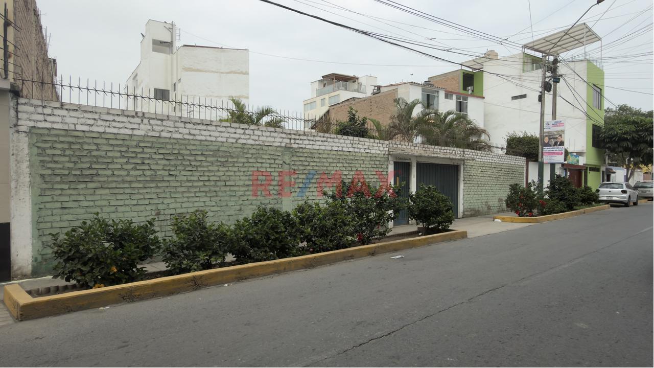 Vendo Terreno Urbano Para Proyecto - Surco - 3