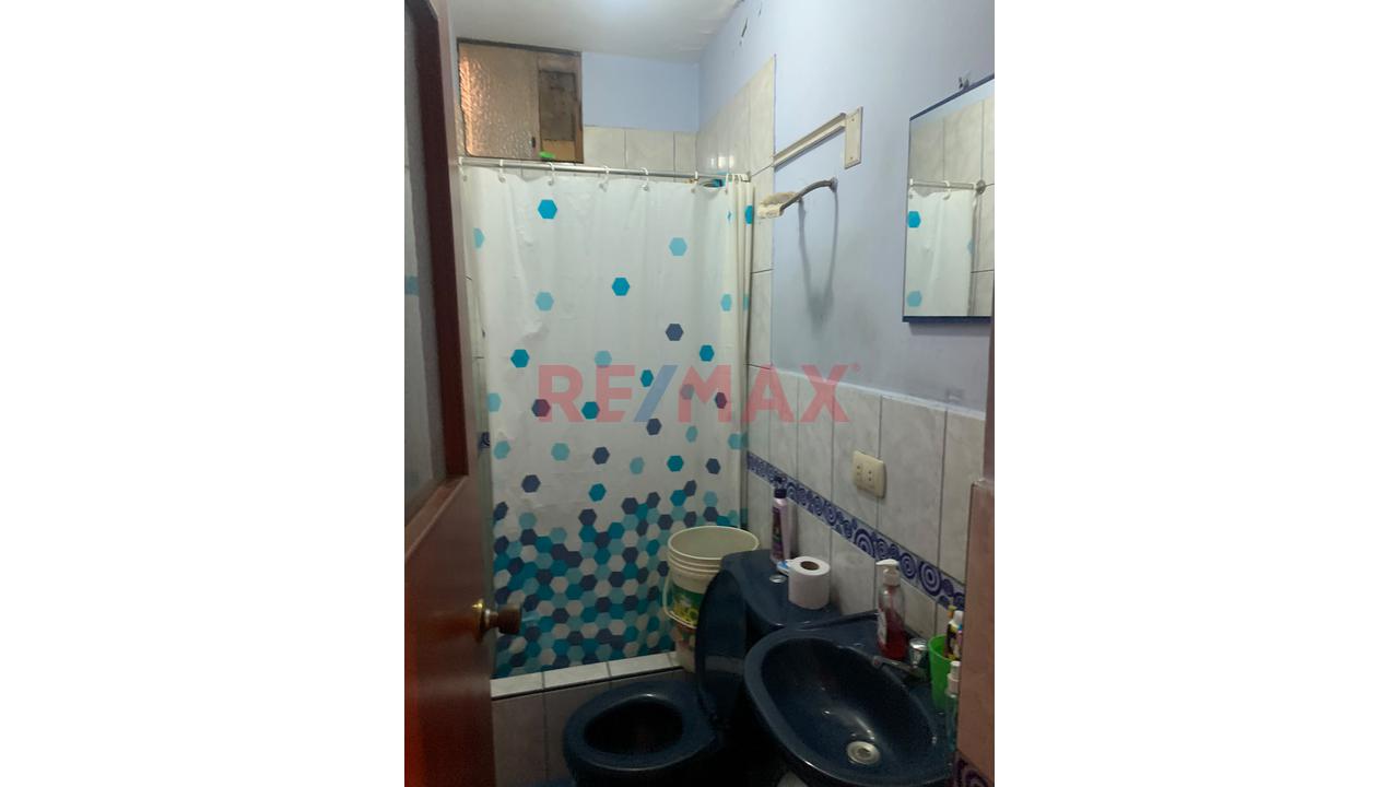 Edificio De 3 Pisos En Venta En San Juan De Lurigancho — foto 13