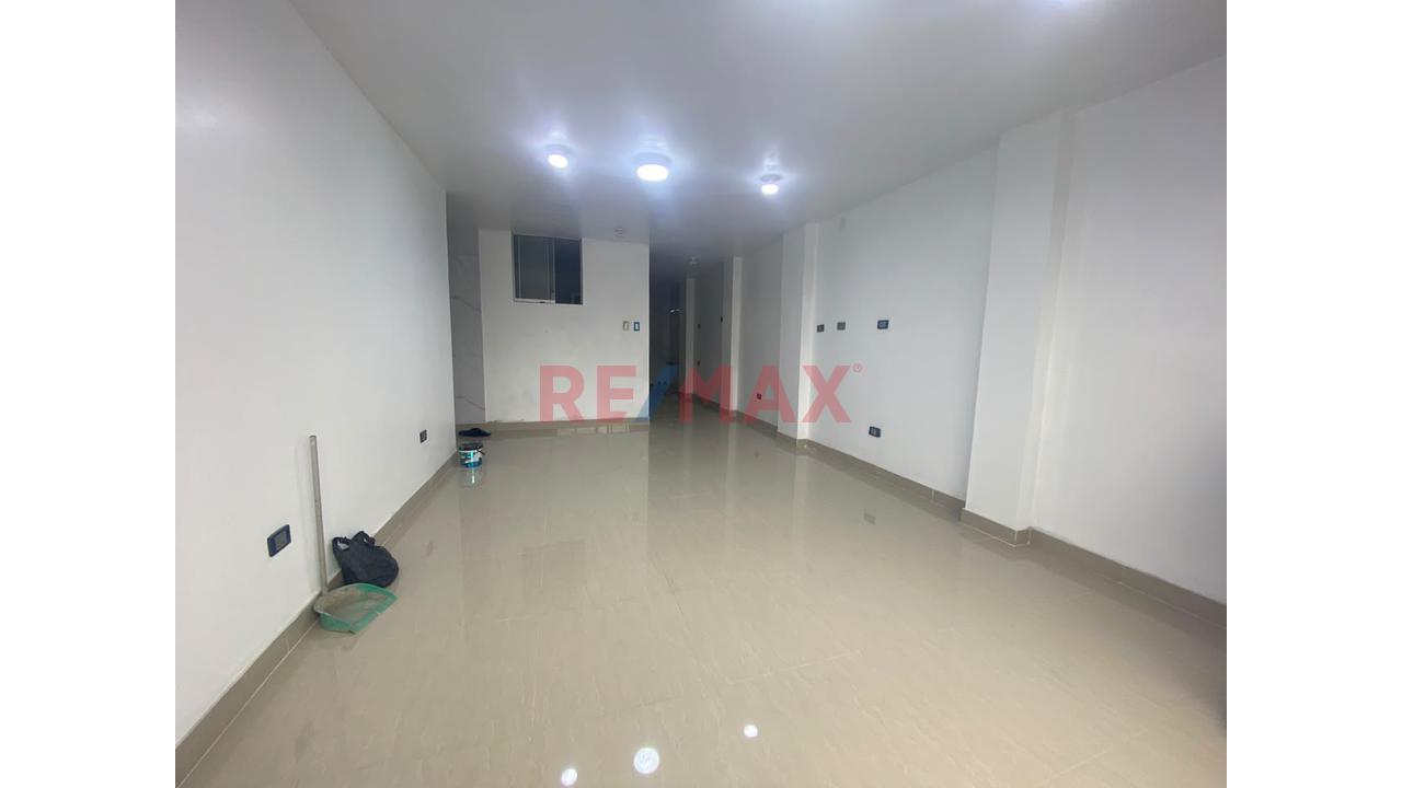 Alquila Tu Próximo Espacio Para Oficinas En Independencia — foto 2