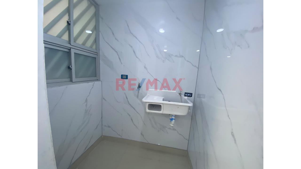 Alquila Tu Próximo Espacio Para Oficinas En Independencia — foto 7