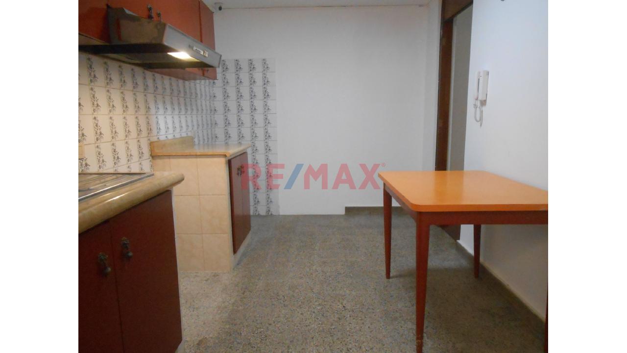 🏡 Alquiler De Primer Piso De 206 M² En Surco – Urb. Las Gardenias — foto 13