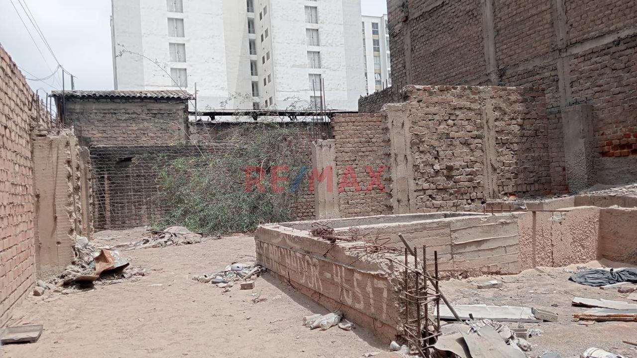 🏢 ¡Oportunidad De Inversión En Chorrillos! | Terreno Comercial En Av. Huaylas 📍