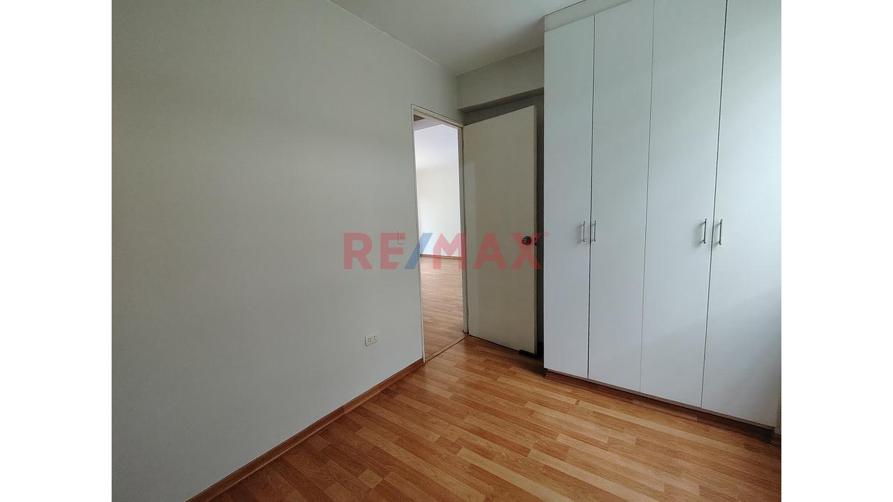 Departamento En Alquiler 2 Habitaciones Con Con Vista Al Parque En Ate — foto 11
