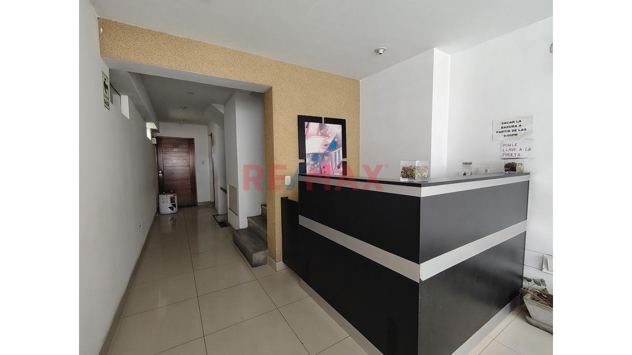 Departamento En Alquiler 2 Habitaciones Con Con Vista Al Parque En Ate — foto 4