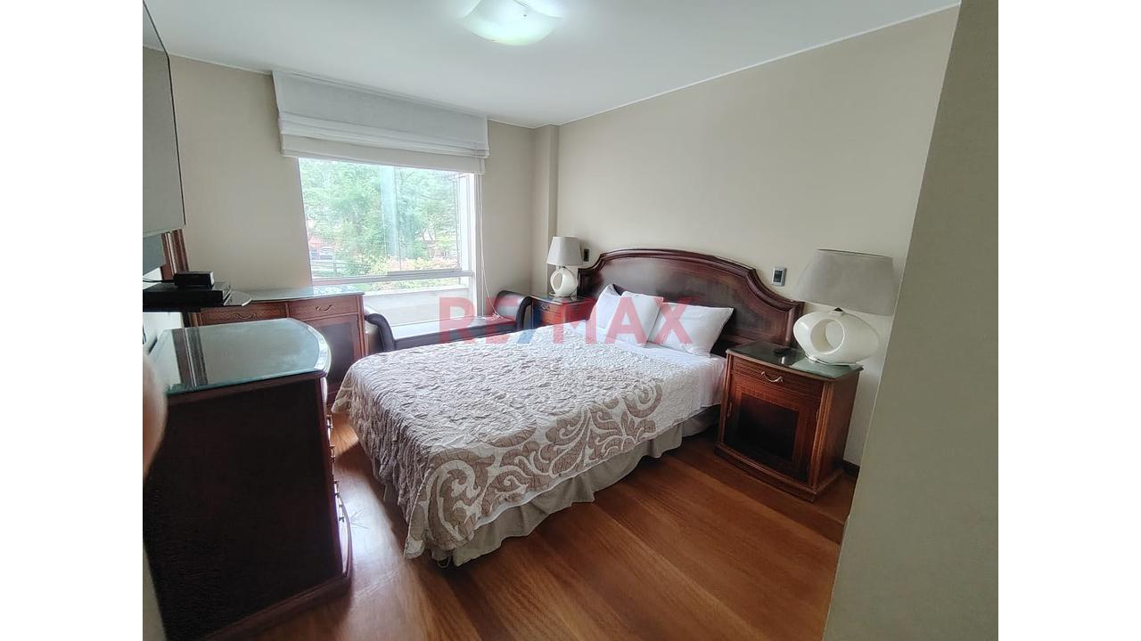 Vendo Exclusivo Departamento C/ Terraza, 2 Estacionamientos Y Deposito, San Borja — foto 11