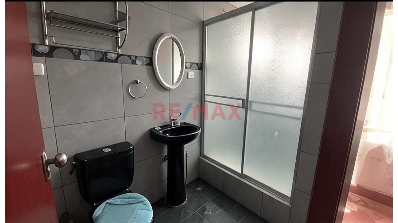 Venta Casa De Dos Pisos En San Diego - S.M.P. — foto 13