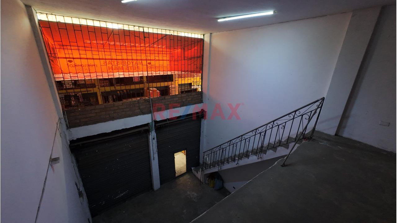 Alquiler De Local Comercial En Mercado De Productores Fiori 2 - 3