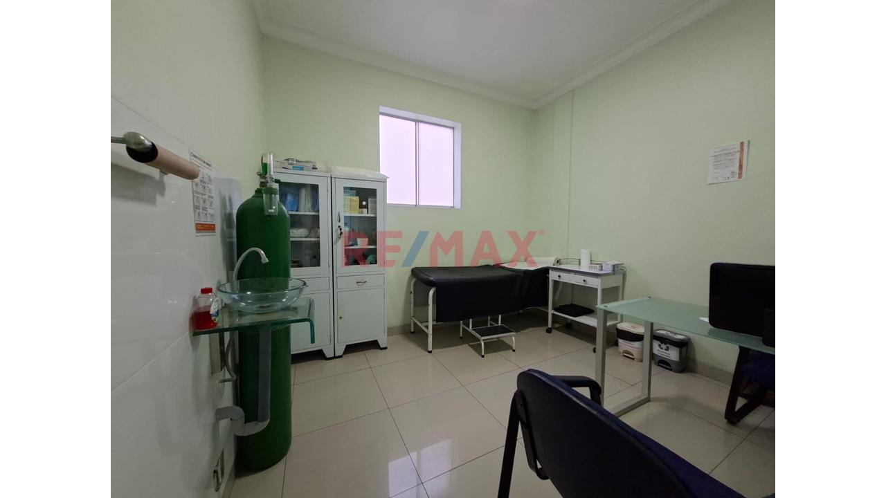 Alquiler Consultorios Medio Turno - 8