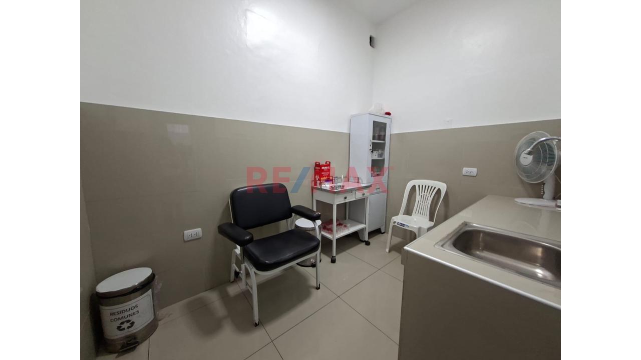 Alquiler Consultorios Medio Turno - 4