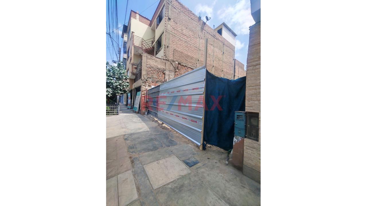 Terreno En Venta - Los Olivos - 3