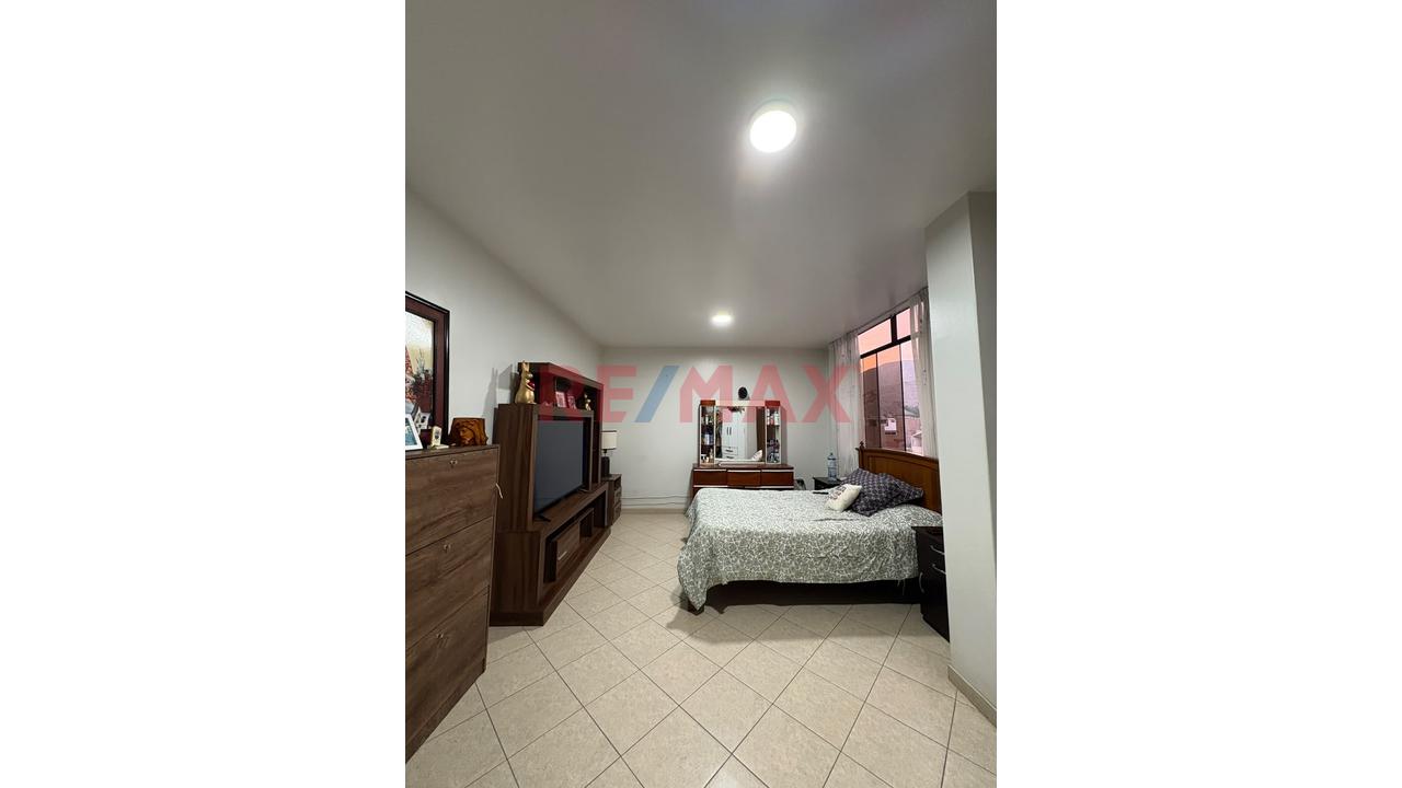 🚨 ¡Gran Oportunidad De Inversión! Casa + Negocio En Un Solo Lugar - 13