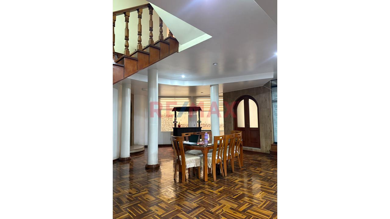 🚨 ¡Gran Oportunidad De Inversión! Casa + Negocio En Un Solo Lugar - 4