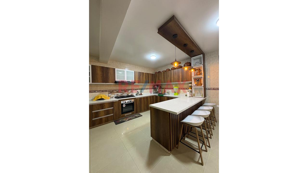 🚨 ¡Gran Oportunidad De Inversión! Casa + Negocio En Un Solo Lugar - 5