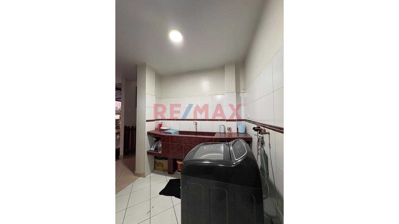 🚨 ¡Gran Oportunidad De Inversión! Casa + Negocio En Un Solo Lugar - 15