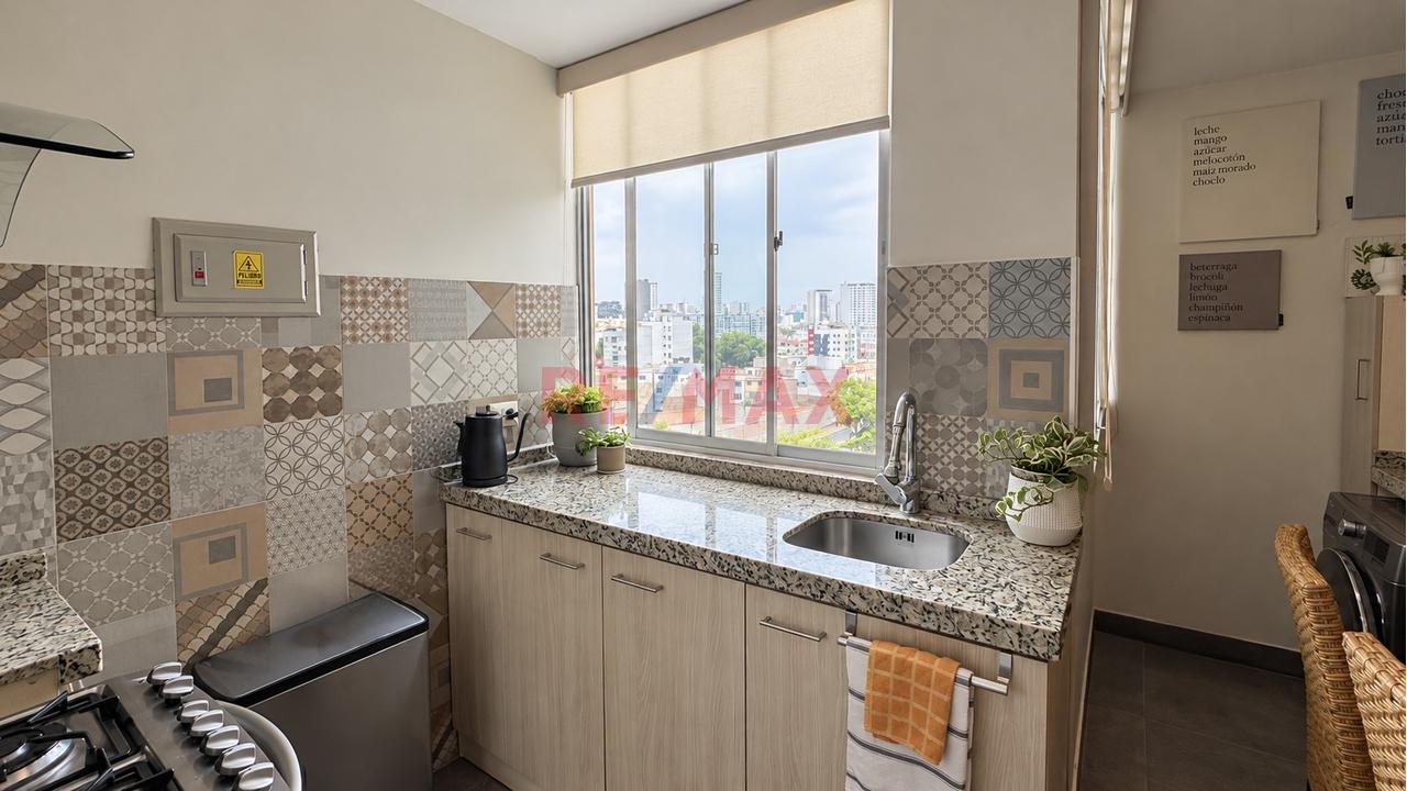 Departamento En Venta En Pueblo Libre – Iluminado, Equipado Y Con Vista A Parque Interior — foto 6