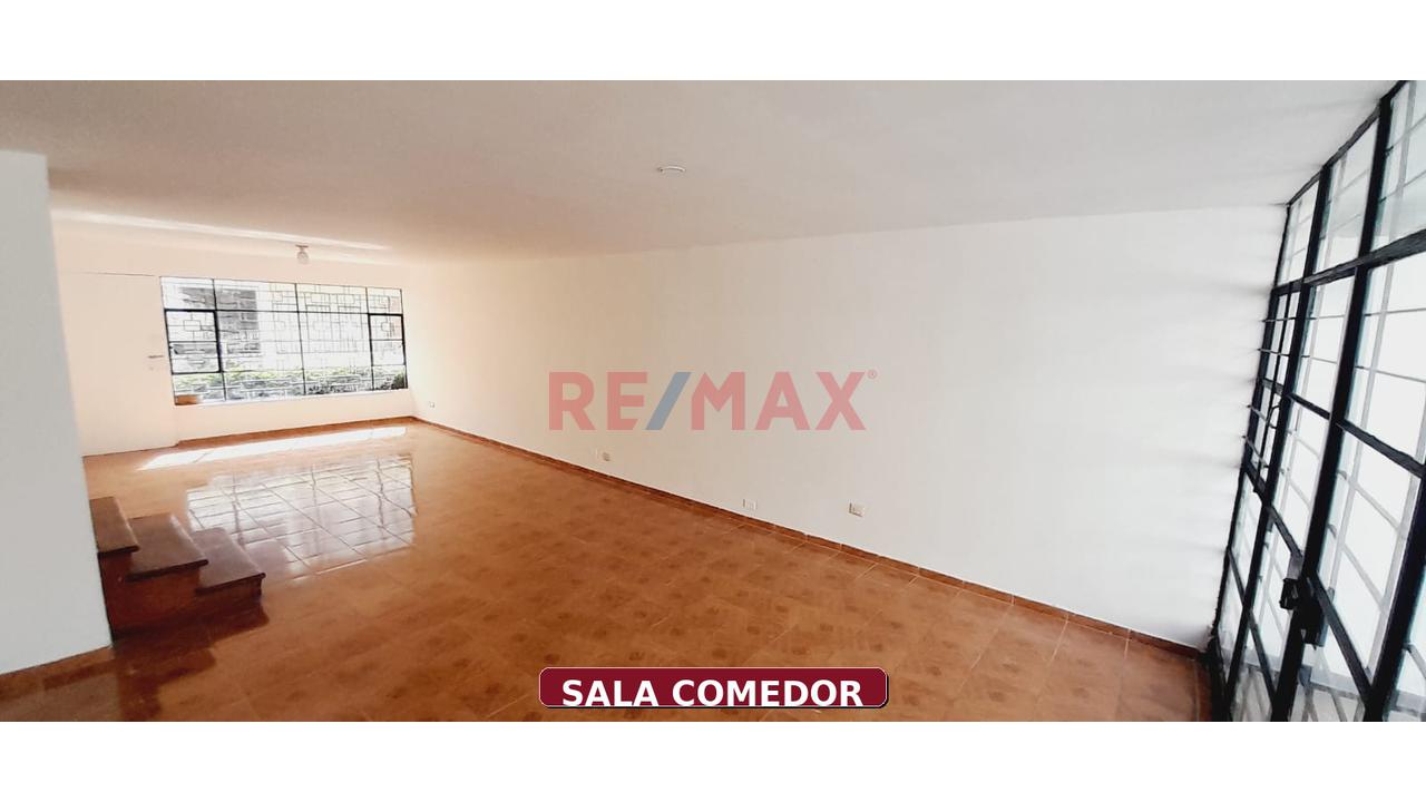Casa Tipo Chalet De 2 Pisos En Venta – Jesús María 117M — foto 6