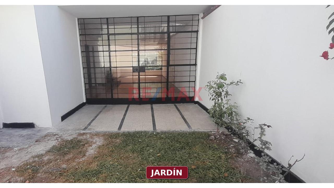 Casa Tipo Chalet De 2 Pisos En Venta – Jesús María 117M — foto 4