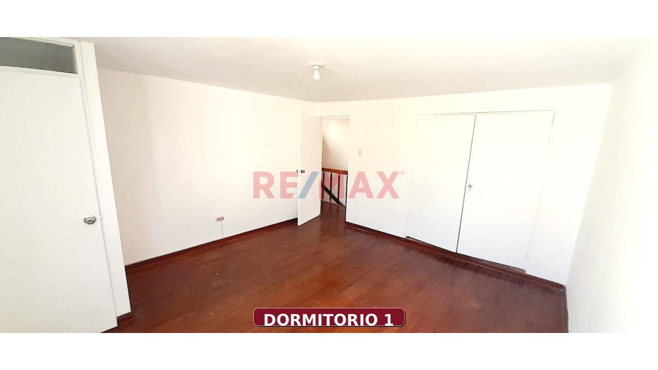 Casa Tipo Chalet De 2 Pisos En Venta – Jesús María 117M — foto 8