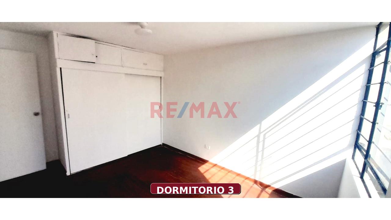 Casa Tipo Chalet De 2 Pisos En Venta – Jesús María 117M — foto 10